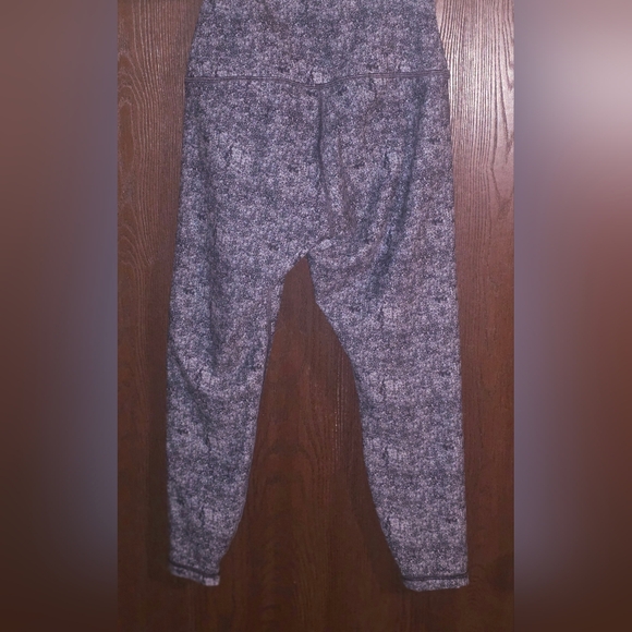 Peloton Blue Printed Leggings - Picture 2 of 4